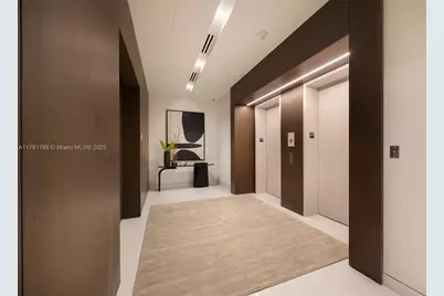 300 Biscayne Blvd Way #PH5701, Miami, FL 33131 - Photo 15