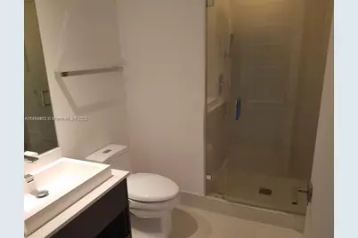 55 SW 9th St #1107, Miami, FL 33130 - Photo 11