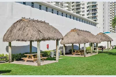 [Address not provided], Miami Beach, FL 33140 - Photo 21