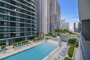 45 SW 9th St, Miami, FL 33130 - Photo 19