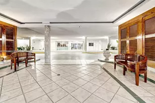 2655 Collins Ave, Miami Beach, FL 33140 - Photo 25