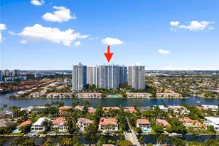 21150 Point Pl, Aventura, FL 33180 - Photo 35