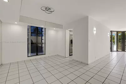 4000 Towerside Ter #302, Miami, FL 33138 - Photo 29