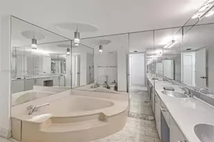 4000 Towerside Terrace, Miami, FL 33138 - Photo 39