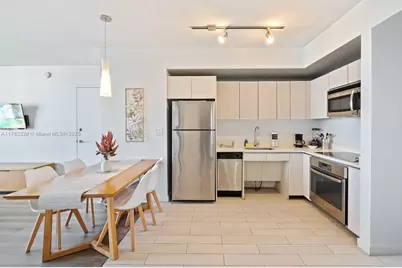 2602 E Hallandale Beach Blvd #R2703, Hallandale Beach, FL 33009 - Photo 15