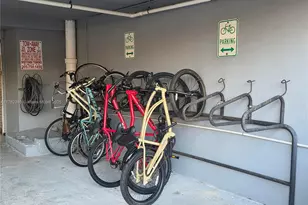 7928 West Dr, North Bay Village, FL 33141 - Photo 25