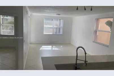 17145 N Bay Rd #4412, Sunny Isles Beach, FL 33160 - Photo 17