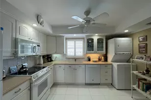801 Lake Shore Dr, Lake Park, FL 33403 - Photo 23