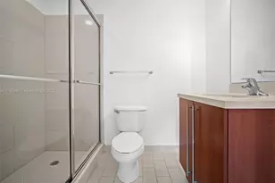 79 SW 12th St, Miami, FL 33130 - Photo 15