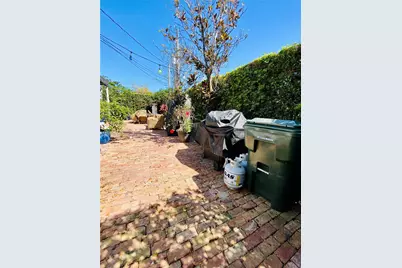 1135 SW 62nd Ave, West Miami, FL 33144 - Photo 25