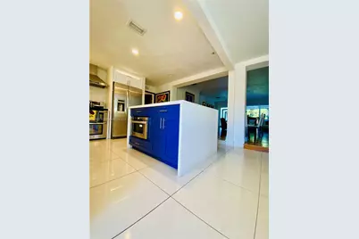 1135 SW 62nd Ave, West Miami, FL 33144 - Photo 19