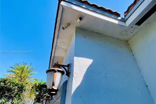 1135 SW 62nd Ave, West Miami, FL 33144 - Photo 11