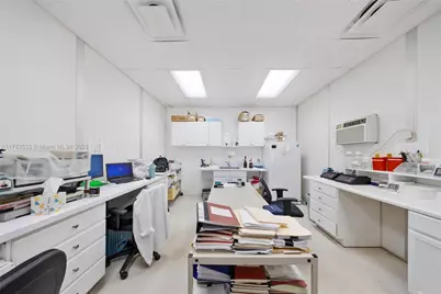 8127 NW 29th St #8127, Doral, FL 33122 - Photo 7