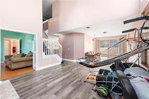 1560 NW 159th Ave, Pembroke Pines, FL 33028 - Photo 15