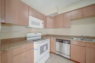 442 NW 100th St, Miami, FL 33150 - Photo 17