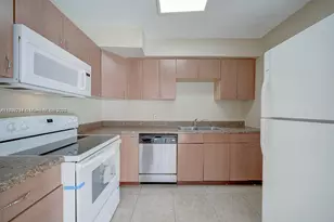 442 NW 100th St, Miami, FL 33150 - Photo 7