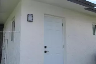 95 SW 17th Terrace, Homestead, FL 33030 - Photo 17