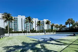 2950 NE 188th St, Aventura, FL 33180 - Photo 27