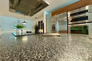 2950 NE 188th St, Aventura, FL 33180 - Photo 7