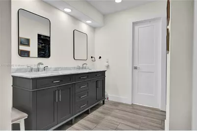 14914 SW 142nd Pl, Miami, FL 33186 - Photo 13