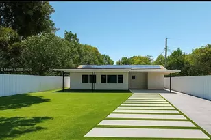 10851 NE 2nd Ct, Miami, FL 33161 - Photo 1