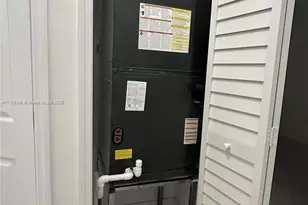 205 Seaman Ave, Opa Locka, FL 33054 - Photo 15