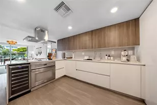 1025 92nd St, Bay Harbor Islands, FL 33154 - Photo 25