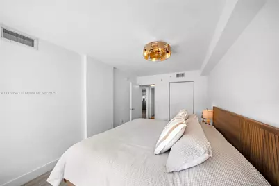 1025 92nd St #306, Bay Harbor Islands, FL 33154 - Photo 7