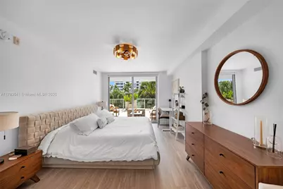 1025 92nd St #306, Bay Harbor Islands, FL 33154 - Photo 17