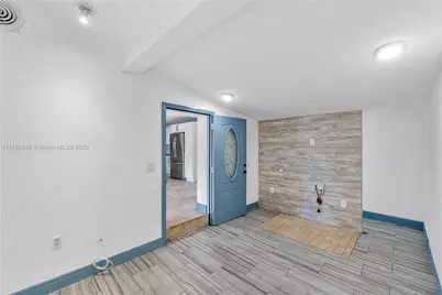 1541 SW 52nd Ave, Plantation, FL 33317 - Photo 15