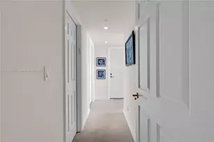 1643 Brickell Ave, Miami, FL 33129 - Photo 27