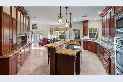 2136 NW 4th St, Fort Lauderdale, FL 33311 - Photo 9