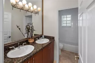 2136 NW 4th St, Fort Lauderdale, FL 33311 - Photo 31