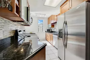 701 Brickell Key Blvd, Miami, FL 33131 - Photo 5