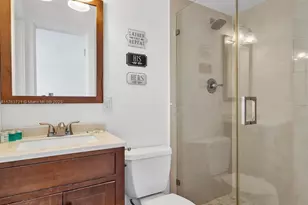 16473 NE 31st Ave, North Miami Beach, FL 33160 - Photo 39