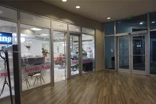 1750 N Bayshore Dr, Miami, FL 33132 - Photo 3