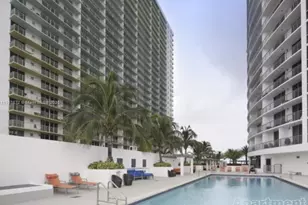 1750 N Bayshore Dr, Miami, FL 33132 - Photo 5