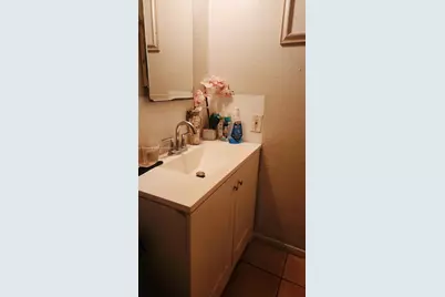 2417 NW 39th Ter #204, Lauderdale Lakes, FL 33311 - Photo 11