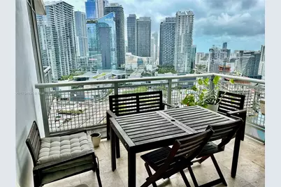 350 S Miami Ave #2712, Miami, FL 33130 - Photo 9