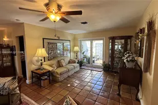 8720 SW 192nd Terrace, Cutler Bay, FL 33157 - Photo 17