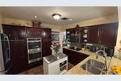 8720 SW 192nd Ter, Cutler Bay, FL 33157 - Photo 29