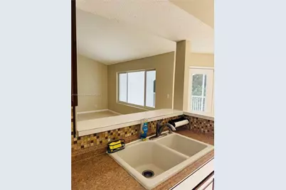 815 W Boynton Beach Blvd #10-205, Boynton Beach, FL 33426 - Photo 5