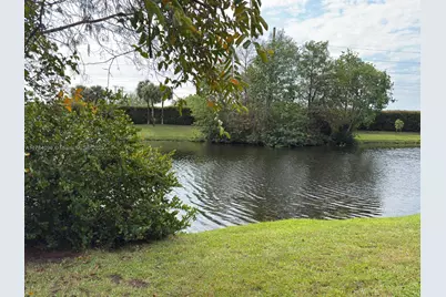 815 W Boynton Beach Blvd #5-101, Boynton Beach, FL 33426 - Photo 13