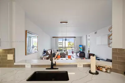 7676 Trent Dr #308, Tamarac, FL 33321 - Photo 31