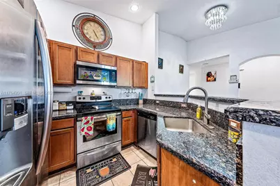 3229 Laurel Ridge Cir #3229, Riviera Beach, FL 33404 - Photo 7