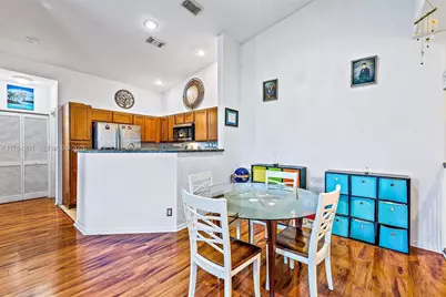 3229 Laurel Ridge Cir #3229, Riviera Beach, FL 33404 - Photo 5