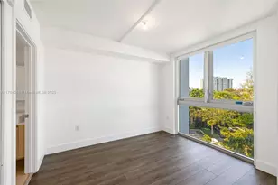 13800 Highland Dr, North Miami Beach, FL 33181 - Photo 15