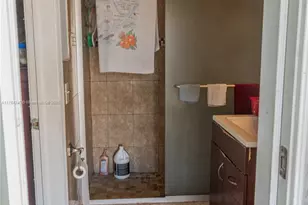 315 SW 12th Ave, Boynton Beach, FL 33435 - Photo 25