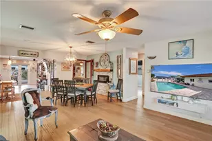 7825 NW 174th St, Hialeah, FL 33015 - Photo 3