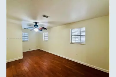 1441 N 72nd Ave, Hollywood, FL 33024 - Photo 7